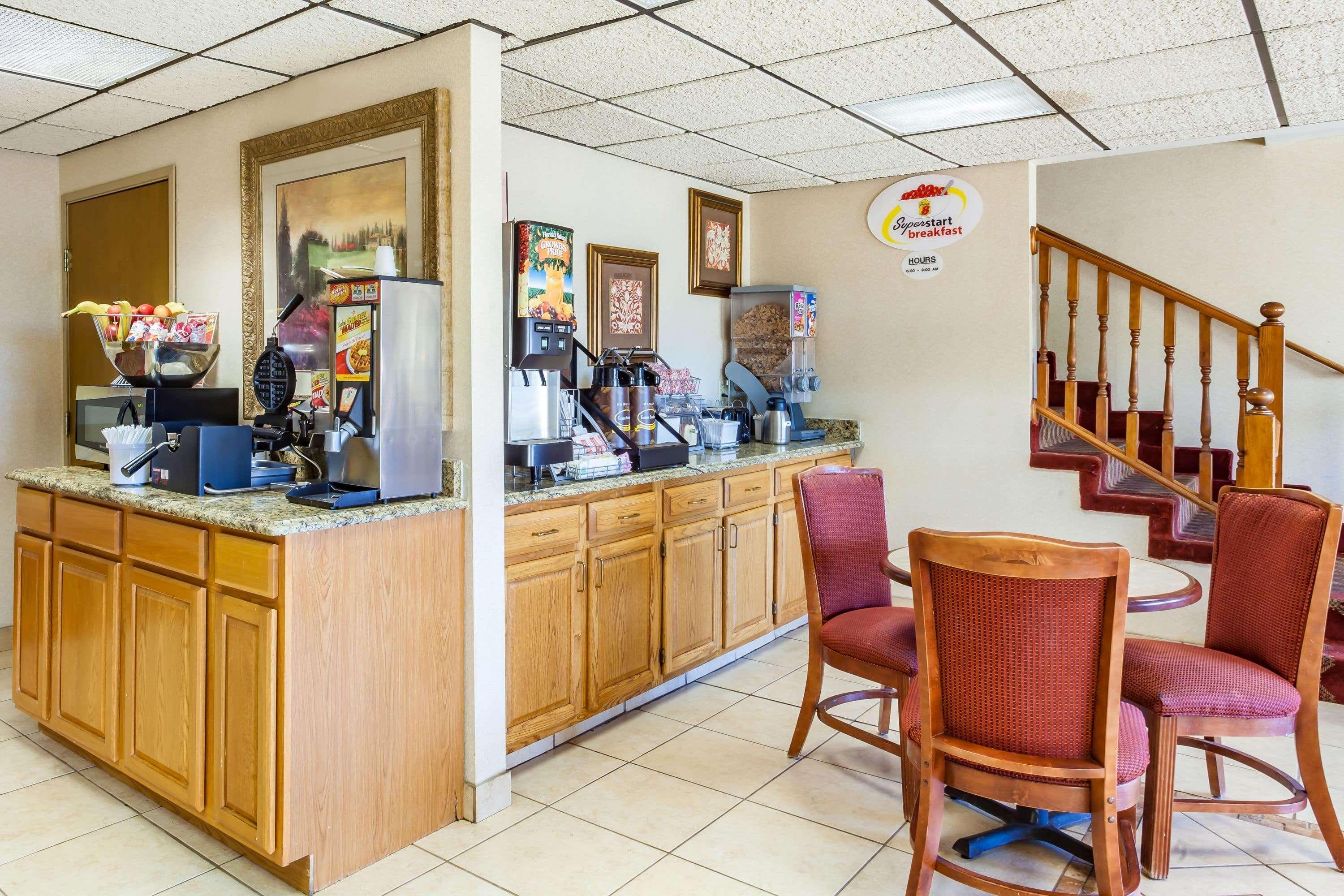 Super 8 By Wyndham Morristown/South Hotell Exteriör bild